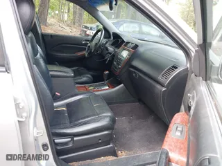 2006 Acura MDX with VIN 2HNYD18236H541982, listed as a IAAI auction lot 42134904 with 177,545 mi miles. Bid and sale history available at carsss.com. Image 5.