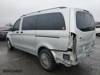 2018 Mercedes-Benz Metris Passenger Van with VIN WD4PG2EE0J3391313, listed as a Copart auction lot 84484844 with 113,963 mi miles and Salvage Title. Bid and sale history available at carsss.com. Image 2.