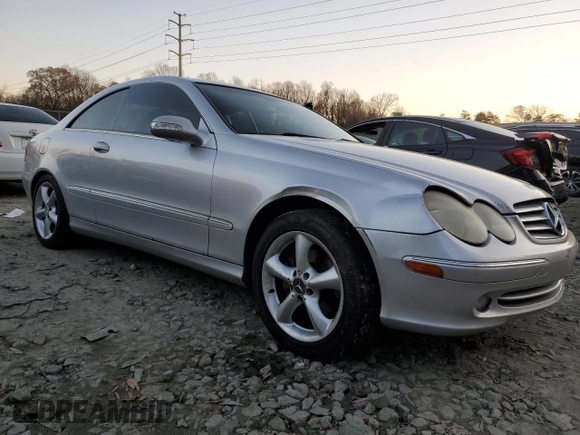 2005 Mercedes-Benz CLK 320 z VIN WDBTJ65J95F150187, wystawiony jako Copart lot #83180484 z przebiegiem 308 530 mil mil oraz Szkoda całkowita • Salvage title. Historia ofert i sprzedaży dostępna na DreamBid. Obrazek 4.