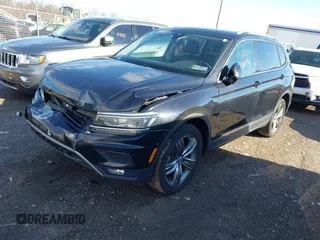 2018 Volkswagen Tiguan SEL Premium with VIN 3VV5B7AX8JM073475, listed as a IAAI auction lot 41816194 with 65,838 mi miles and . Bid and sale history available at DreamBid. Image 17.