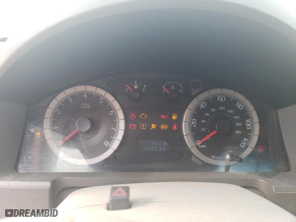 2008 Ford Escape XLT with VIN 1FMCU03138KA62333, listed as a Copart auction lot 47465765 with 222,639 mi miles and Salvage Title. Bid and sale history available at carsss.com. Image 9.