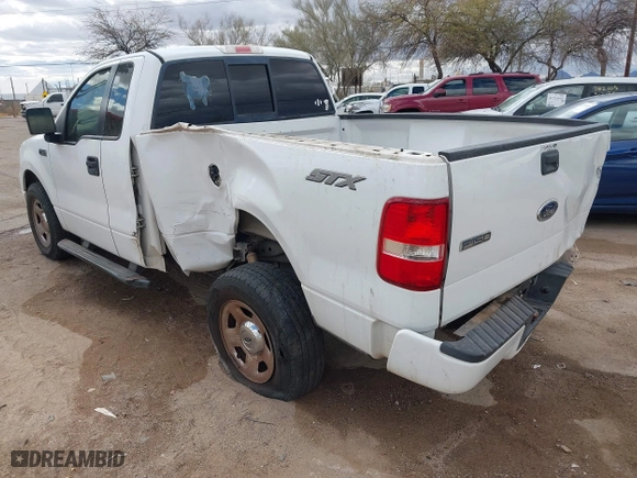 2005 Ford F-150 XL with VIN 1FTRF12W05NB36068, listed as a IAAI auction lot 41732744 with 203,261 mi miles. Bid and sale history available at carsss.com. Image 3.