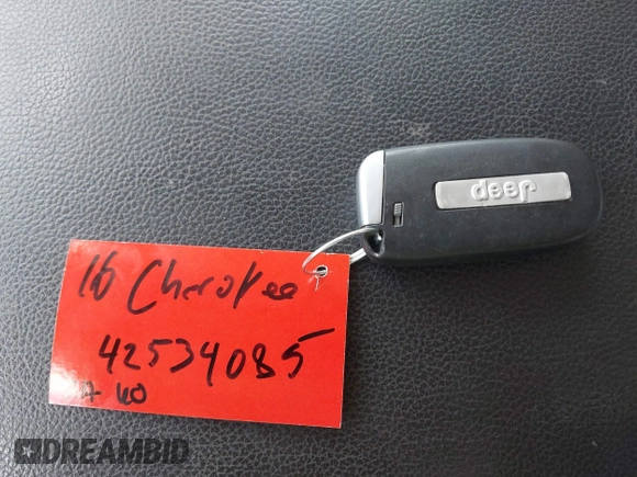 2016 Jeep Cherokee Latitude with VIN 1C4PJLCS8GW229995, listed as a IAAI auction lot 42534085 with 158,263 mi miles and . Bid and sale history available at DreamBid. Image 11.