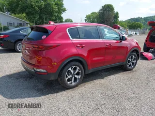2020 Kia Sportage LX z VIN KNDPMCAC6L7643302, wystawiony jako IAAI lot #42436187 z przebiegiem 57 449 mil mil oraz . Historia ofert i sprzedaży dostępna na DreamBid. Obrazek 4.
