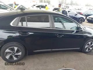 2018 Hyundai Ioniq SEL z VIN KMHC75LC5JU072068, wystawiony jako IAAI lot #41895910 z przebiegiem 255 532 mil mil oraz . Historia ofert i sprzedaży dostępna na DreamBid. Obrazek 13.