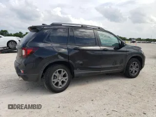 2025 Honda Passport TrailSport z VIN 5FNYF8H6XSB020043, wystawiony jako Copart lot #55141675 z przebiegiem 895 mil mil oraz Szkoda całkowita • Salvage title. Historia ofert i sprzedaży dostępna na DreamBid. Obrazek 3.