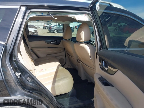 2016 Nissan Rogue SV with VIN KNMAT2MV8GP695049, listed as a IAAI auction lot 41826587 with 220,507 mi miles. Bid and sale history available at carsss.com. Image 8.