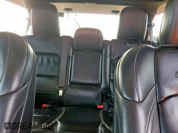 2022 Jeep Wrangler Unlimited Sahara z VIN 1C4HJXEN0NW106045, wystawiony jako Copart lot #61257055 z przebiegiem 104 937 mil mil oraz Szkoda całkowita • Salvage title. Historia ofert i sprzedaży dostępna na DreamBid. Obrazek 10.