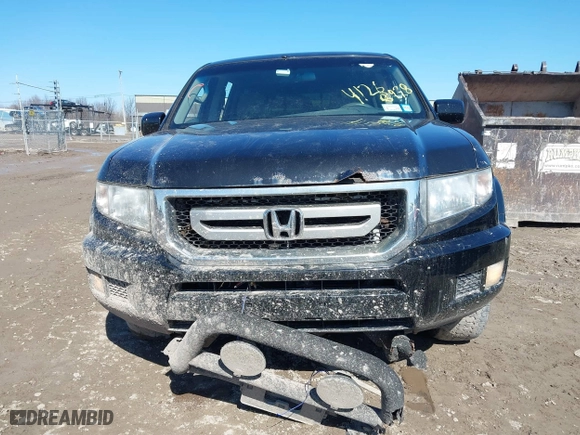 2011 Honda Ridgeline RTS with VIN 5FPYK1F48BB005889, listed as a IAAI auction lot 41761367 with 146,974 mi miles. Bid and sale history available at carsss.com. Image 12.