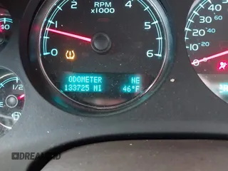 2013 Chevrolet Tahoe LT с VIN 1GNSCBE06DR210891, выставлен на аукционе IAAI как лот 40966533 с пробегом 133 725 миль миль и . История ставок и продаж доступна на DreamBid. Изображение 7.