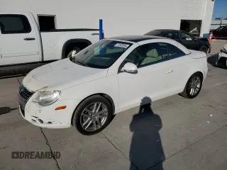 2008 Volkswagen Eos Lux with VIN WVWFA71FX8V012061, listed as a Copart auction lot 42585215 with 145,769 mi miles and Salvage Title. Bid and sale history available at DreamBid. Image 1.
