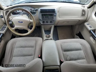 2004 Ford Explorer Sport Trac XLS with VIN 1FMZU67K04UA70503, listed as a Copart auction lot 58214785 with 195,688 mi miles and Salvage title. Bid and sale history available at DreamBid. Image 8.