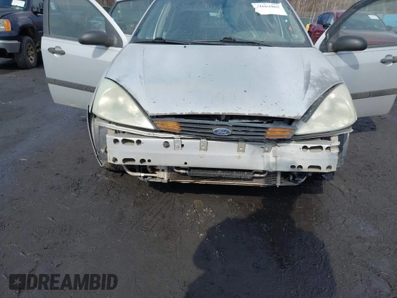 2001 Ford Focus LX with VIN 1FAFP33P31W297608, listed as a IAAI auction lot 41663965 with 142,898 mi miles and . Bid and sale history available at carsss.com. Image 6.