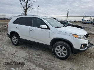 2012 Kia Sorento LX with VIN 5XYKT4A66CG264736, listed as a Copart auction lot 42337365 with 161,870 mi miles and Salvage Title. Bid and sale history available at DreamBid. Image 4.