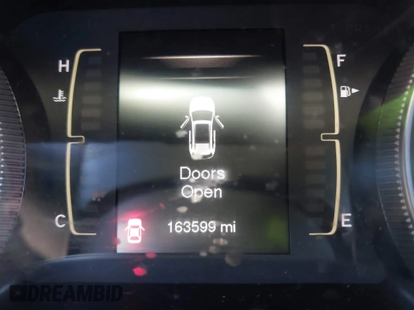 2018 Jeep Cherokee Latitude Tech Connect с VIN 1C4PJLCB1JD534225, выставлен на аукционе IAAI как лот 42758503 с пробегом 163 599 миль миль и . История ставок и продаж доступна на DreamBid. Изображение 7.
