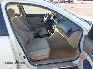 2004 Honda Accord LX with VIN JHMCM56344C005690, listed as a IAAI auction lot 41360785 with 132,915 mi miles and . Bid and sale history available at DreamBid. Image 5.