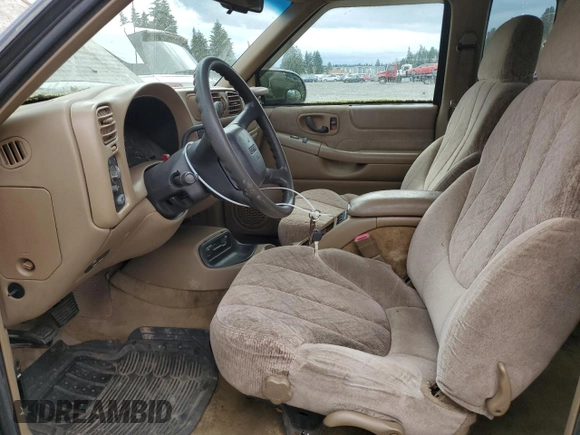 2001 GMC Sonoma SLS 1SF with VIN 1GTCS195218210808, listed as a Copart auction lot 52246115 with Not Provided miles and Clean Title. Bid and sale history available at carsss.com. Image 7.
