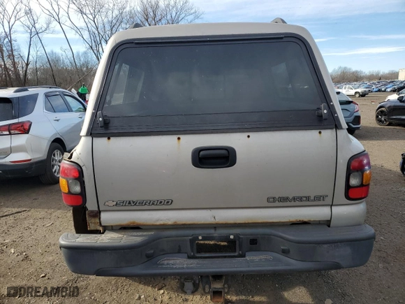 2004 Chevrolet Silverado 1500 Z71 with VIN 1GCEK14T54Z228569, listed as a Copart auction lot 87471714 with 219,898 mi miles and Clean Title. Bid and sale history available at carsss.com. Image 6.