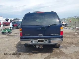 2004 Chevrolet Tahoe LT with VIN 1GNEC13Z84R209220, listed as a IAAI auction lot 41867643 with 385,229 mi miles. Bid and sale history available at carsss.com. Image 15.