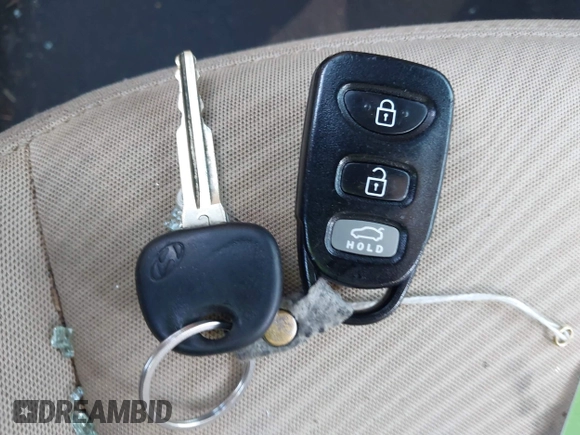 2013 Hyundai Elantra GLS with VIN 5NPDH4AEXDH272852, listed as a IAAI auction lot 42287071 with 255,478 mi miles and . Bid and sale history available at DreamBid. Image 11.