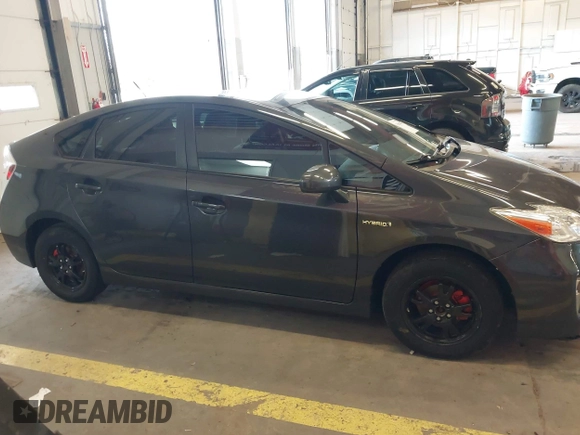 2015 Toyota Prius Four with VIN JTDKN3DU8F1983215, listed as a IAAI auction lot 41809447 with 135,899 mi miles. Bid and sale history available at carsss.com. Image 14.
