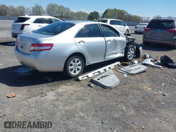 2011 Toyota Camry LE with VIN 4T1BF3EK2BU627406, listed as a IAAI auction lot 41876365 with 62,678 mi miles. Bid and sale history available at carsss.com. Image 4.