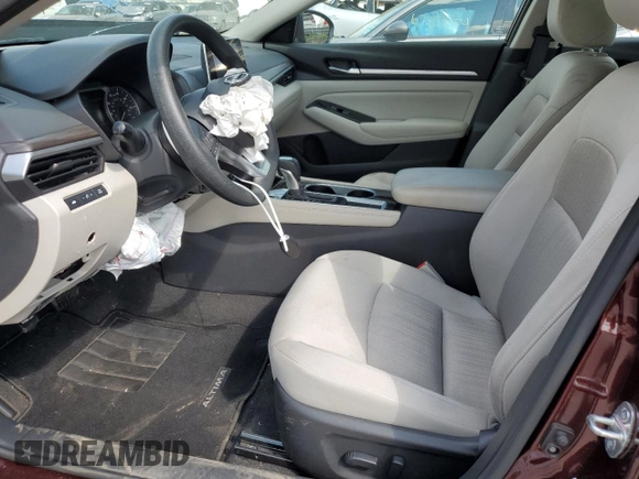 2023 Nissan Altima SV z VIN 1N4BL4DVXPN391660, wystawiony jako Copart lot #68321074 z przebiegiem 25 917 mil mil oraz Szkoda całkowita • Salvage title. Historia ofert i sprzedaży dostępna na DreamBid. Obrazek 7.