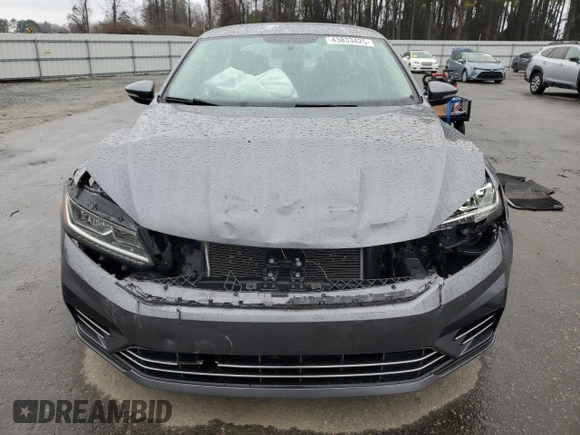 2018 Volkswagen Passat S z VIN 1VWAA7A35JC007820, wystawiony jako Copart lot #43833425 z przebiegiem 78 434 mil mil oraz Szkoda całkowita • Salvage title. Historia ofert i sprzedaży dostępna na DreamBid. Obrazek 5.