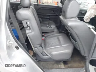 2005 Honda Pilot EX-L with RES with VIN 5FNYF186X5B062577, listed as a IAAI auction lot 42018093 with 209,321 mi miles. Bid and sale history available at carsss.com. Image 8.
