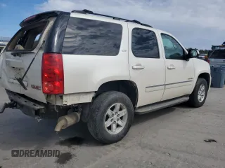 2012 GMC Yukon SLT with VIN 1GKS2CE05CR242879, listed as a Copart auction lot 50725855 with 162,506 mi miles and Salvage Title. Bid and sale history available at carsss.com. Image 3.