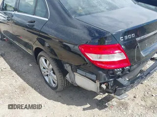 2008 Mercedes-Benz C 300 Sport with VIN WDDGF81X48F126576, listed as a IAAI auction lot 42754436 with 115,552 mi miles and . Bid and sale history available at DreamBid. Image 12.
