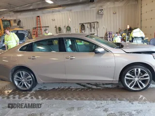 2022 Chevrolet Malibu LT with VIN 1G1ZD5ST4NF109252, listed as a IAAI auction lot 42075766 with 81,144 mi miles and . Bid and sale history available at DreamBid. Image 13.