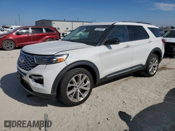 2022 Ford Explorer Platinum with VIN 1FM5K8HC4NGC42104, listed as a Copart auction lot 42401935 with 21,981 mi miles and Salvage Title. Bid and sale history available at carsss.com. Image 1.