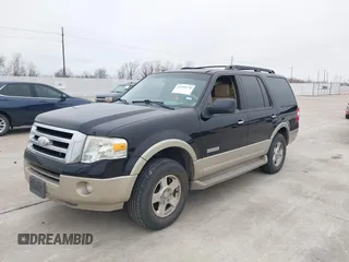 2008 Ford Expedition Eddie Bauer z VIN 1FMFU17528LA33268, wystawiony jako IAAI lot #41583338 z przebiegiem 183 191 mil mil oraz . Historia ofert i sprzedaży dostępna na DreamBid. Obrazek 2.
