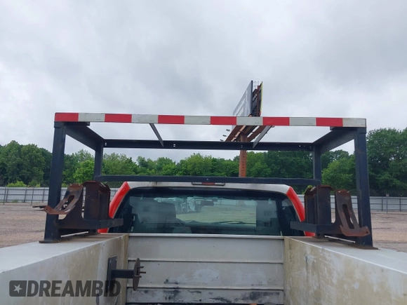 2016 Ford F-250 XL с VIN 1FD7X2B64GEC87410, выставлен на аукционе IAAI как лот 42014965 с пробегом Не указан миль и . История ставок и продаж доступна на DreamBid. Изображение 22.