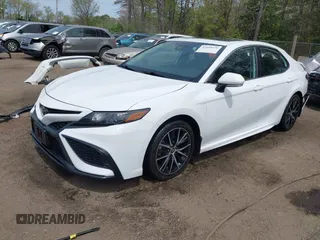 2023 Toyota Camry SE with VIN 4T1G11AK7PU771765, listed as a IAAI auction lot 42060929 with 39,407 mi miles and . Bid and sale history available at DreamBid. Image 2.