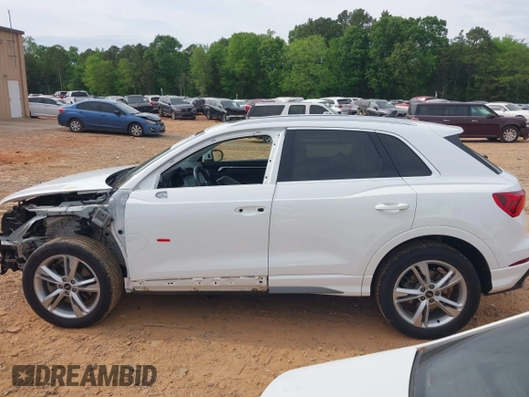 2021 Audi Q3 S line Premium with VIN WA1DECF37M1037711, listed as a IAAI auction lot 42096937 with 28,973 mi miles and . Bid and sale history available at DreamBid. Image 14.