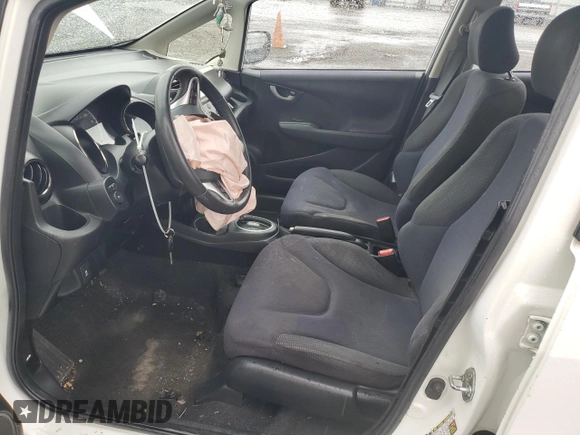2013 Honda Fit Sport с VIN JHMGE8H53DC039134, выставлен на аукционе Copart как лот 45926385 с пробегом 129 933 миль миль и Списание • Salvage title. История ставок и продаж доступна на DreamBid. Изображение 7.