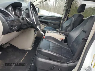 2015 Chrysler Town & Country LX with VIN 2C4RC1AG1FR675404, listed as a Copart auction lot 85792154 with 164,399 mi miles and Salvage Title. Bid and sale history available at carsss.com. Image 7.