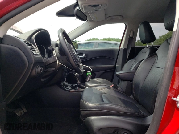 2019 Jeep Compass Limited z VIN 3C4NJDCB0KT753573, wystawiony jako Copart lot #59868045 z przebiegiem 67 615 mil mil oraz Szkoda całkowita • Salvage title. Historia ofert i sprzedaży dostępna na DreamBid. Obrazek 7.