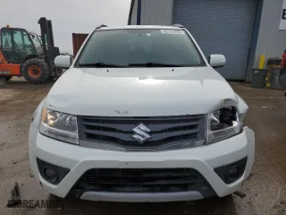 2013 Suzuki Grand Vitara Limited with VIN JS3TD0D73D4100411, listed as a Copart auction lot 42761995 with 193,817 mi miles and Non Repairable. Bid and sale history available at carsss.com. Image 5.