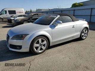 2008 Audi TT 2.0T with VIN TRUMF38J681033031, listed as a Copart auction lot 70658504 with 77,112 mi miles and Salvage Title. Bid and sale history available at carsss.com. Image 1.