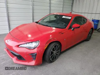 2020 Toyota 86 with VIN JF1ZNAA19L9753165, listed as a Copart auction lot 86173794 with 92,001 mi miles and Clean Title. Bid and sale history available at carsss.com. Image 1.