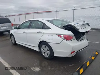 2012 Hyundai Sonata Hybrid with VIN KMHEC4A44CA038170, listed as a IAAI auction lot 41945015 with 90,404 mi miles and . Bid and sale history available at DreamBid. Image 3.