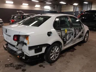 2010 Volkswagen Jetta SE с VIN 3VWRZ7AJ0AM162980, выставлен на аукционе IAAI как лот 42275941 с пробегом 88 142 миль миль и . История ставок и продаж доступна на DreamBid. Изображение 6.