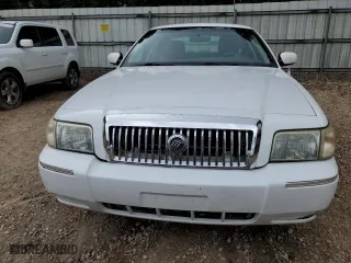 2011 Mercury Grand Marquis LS with VIN 2MEBM7FV5BX606938, listed as a Copart auction lot 68364374 with 75,898 mi miles and Salvage Title. Bid and sale history available at carsss.com. Image 5.
