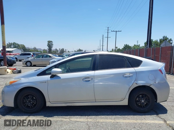 2015 Toyota Prius Four with VIN JTDKN3DU2F1997479, listed as a IAAI auction lot 42644543 with 263,980 mi miles and . Bid and sale history available at DreamBid. Image 14.