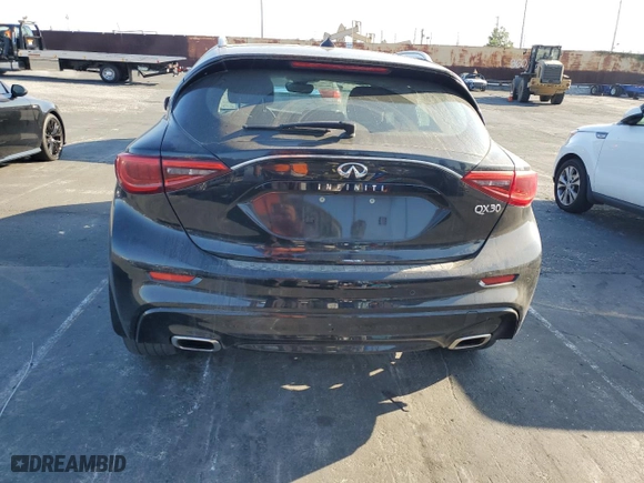 2019 Infiniti QX30 ESSENTIAL with VIN SJKCH5CPXKA008371, listed as a Copart auction lot 72707884 with 25,907 mi miles and Salvage Title. Bid and sale history available at carsss.com. Image 6.