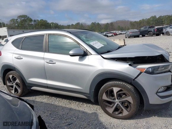 2018 Hyundai Tucson Value with VIN KM8J3CA21JU816783, listed as a IAAI auction lot 41716795 with 84,580 mi miles. Bid and sale history available at carsss.com. Image 13.
