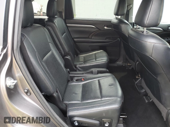 2018 Toyota Highlander Limited with VIN 5TDDZRFH9JS817037, listed as a Copart auction lot 60607945 with 101,624 mi miles and Salvage title. Bid and sale history available at DreamBid. Image 11.
